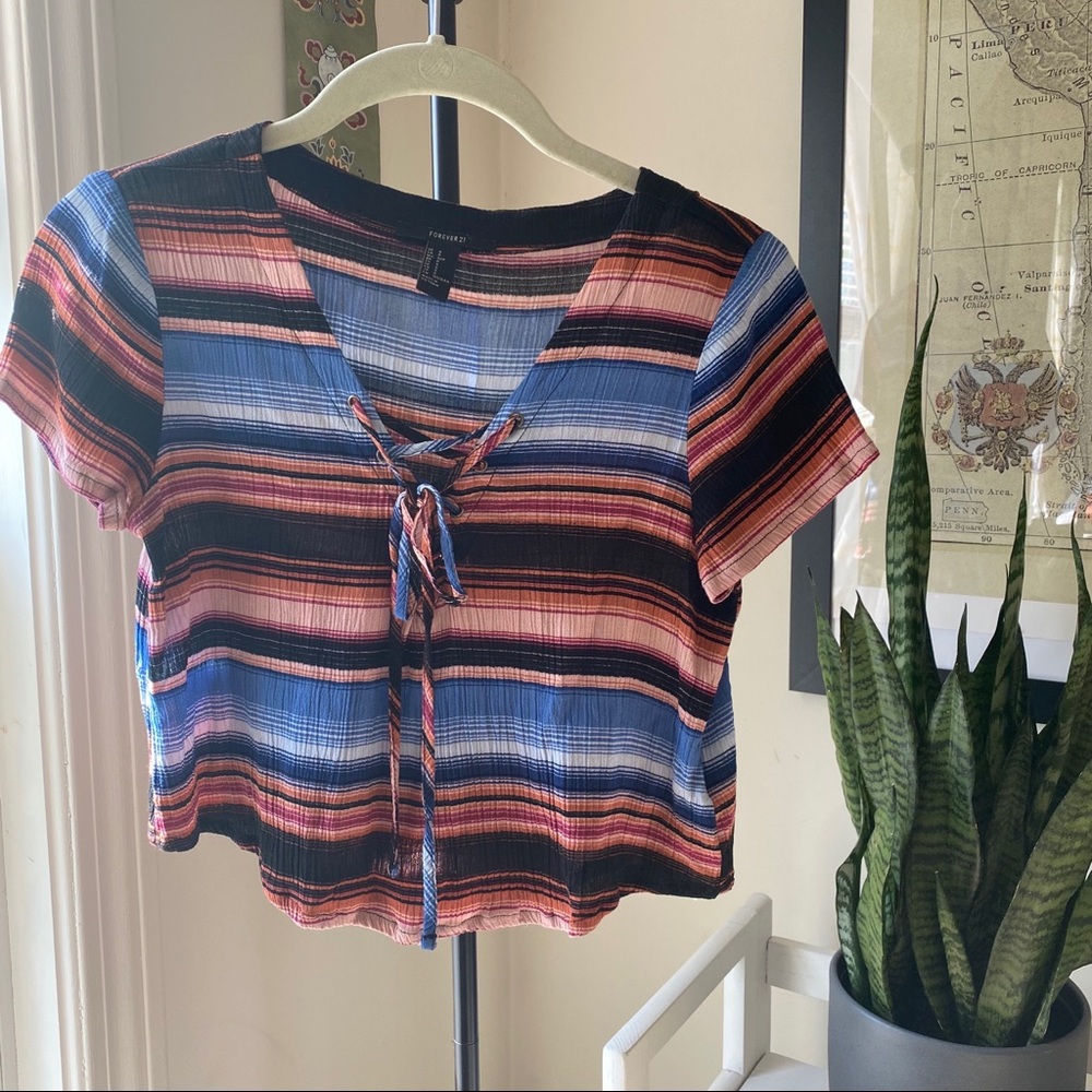 ☀️ lace up CROP top! F21.